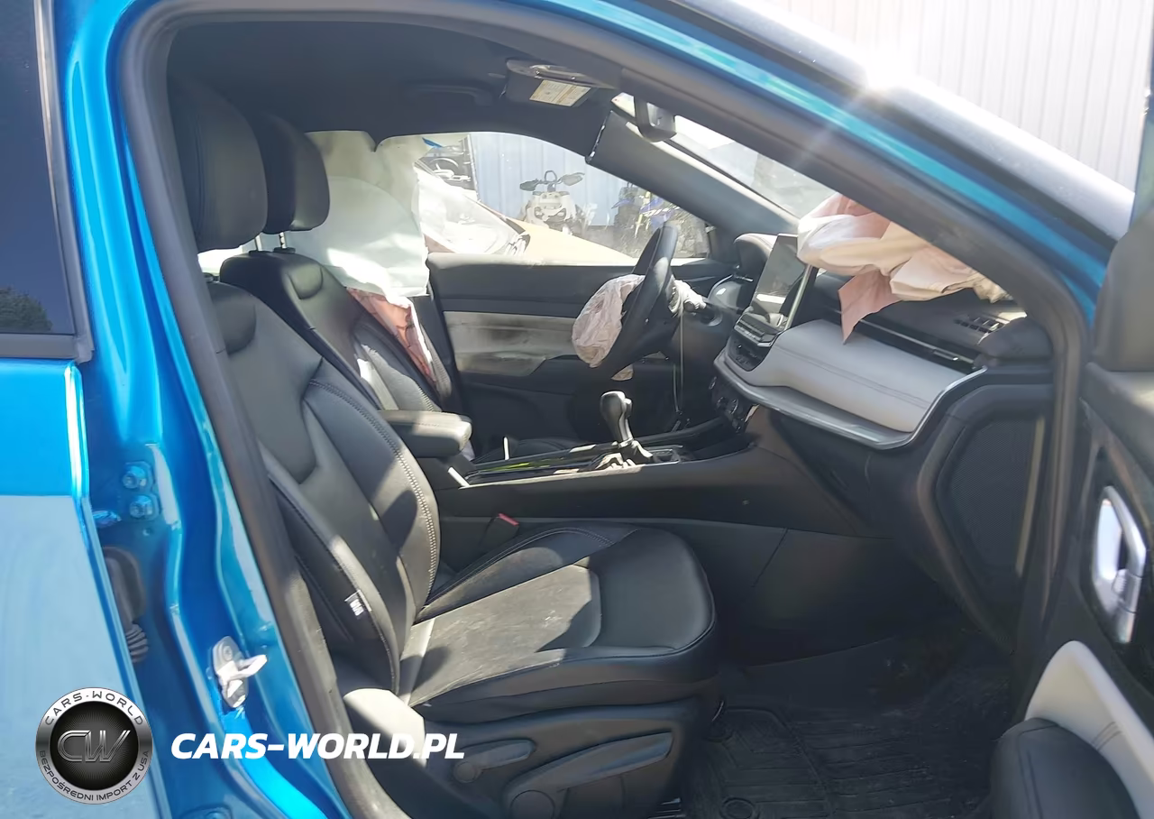 2026 Jeep Compass Limited VIN:3C4NJDCN8TT174567 - 5