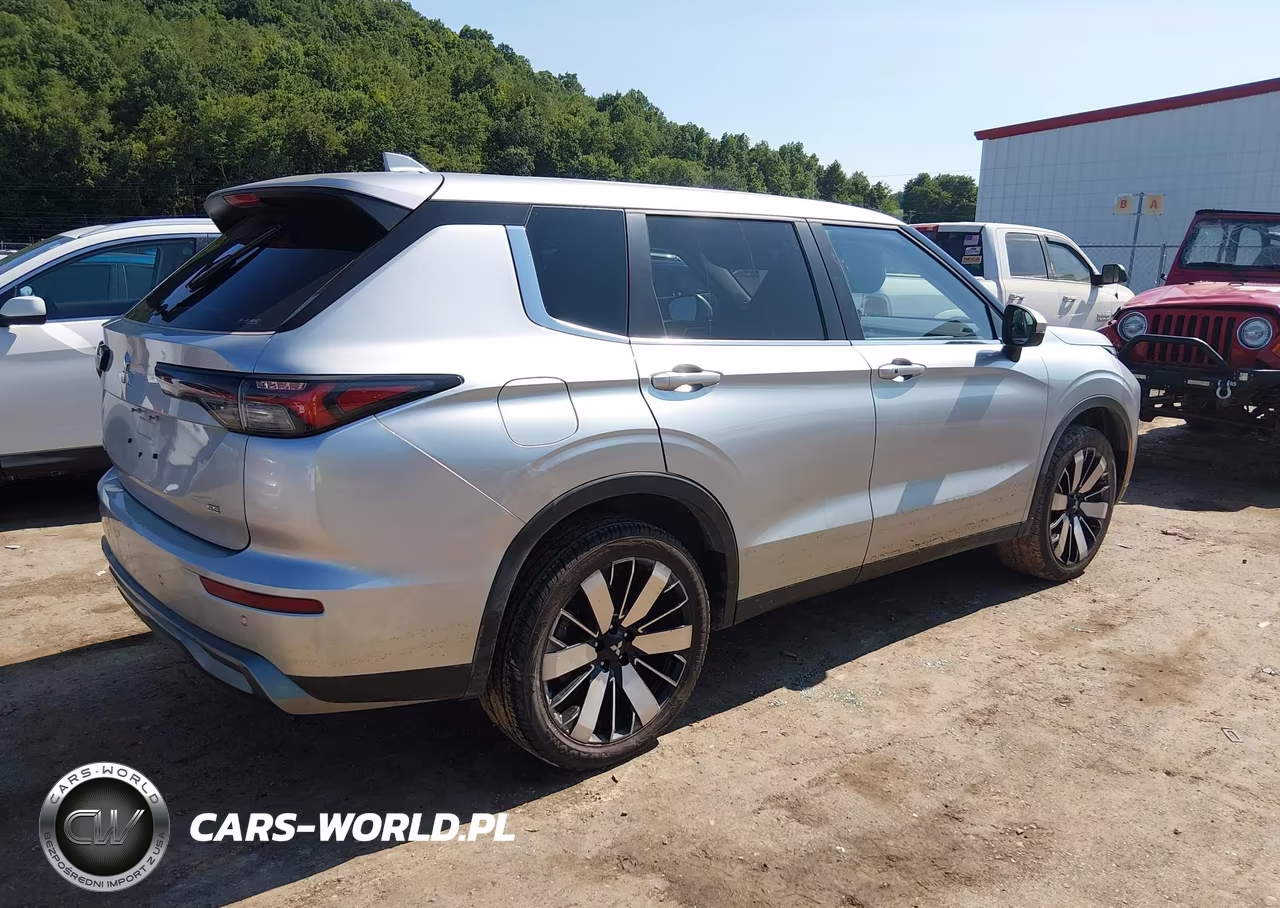 2025 Mitsubishi Outlander Se 2.5 S-Awc-Trail Edition S-Awc VIN:JA4J4VA84SZ021355 - 4