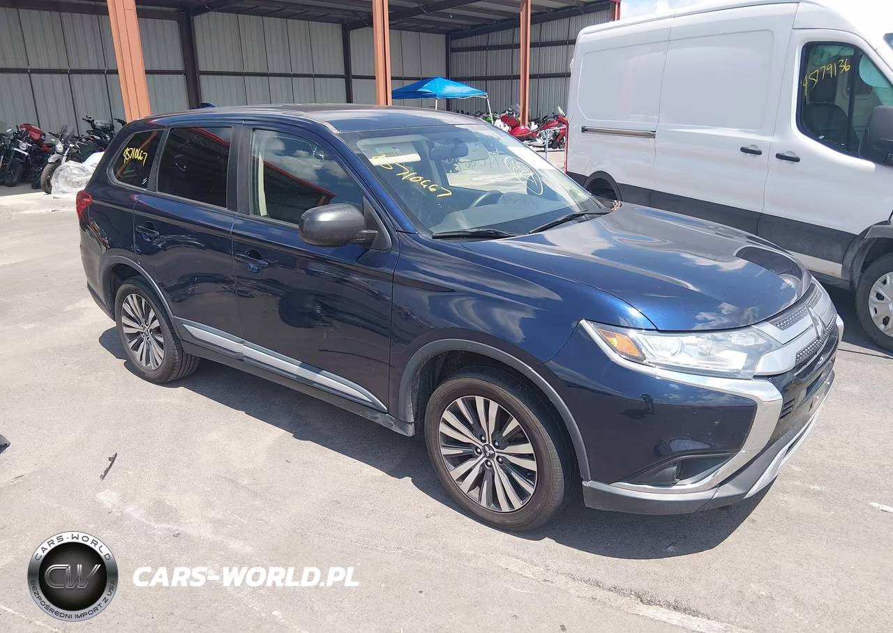 2019 Mitsubishi Outlander Es