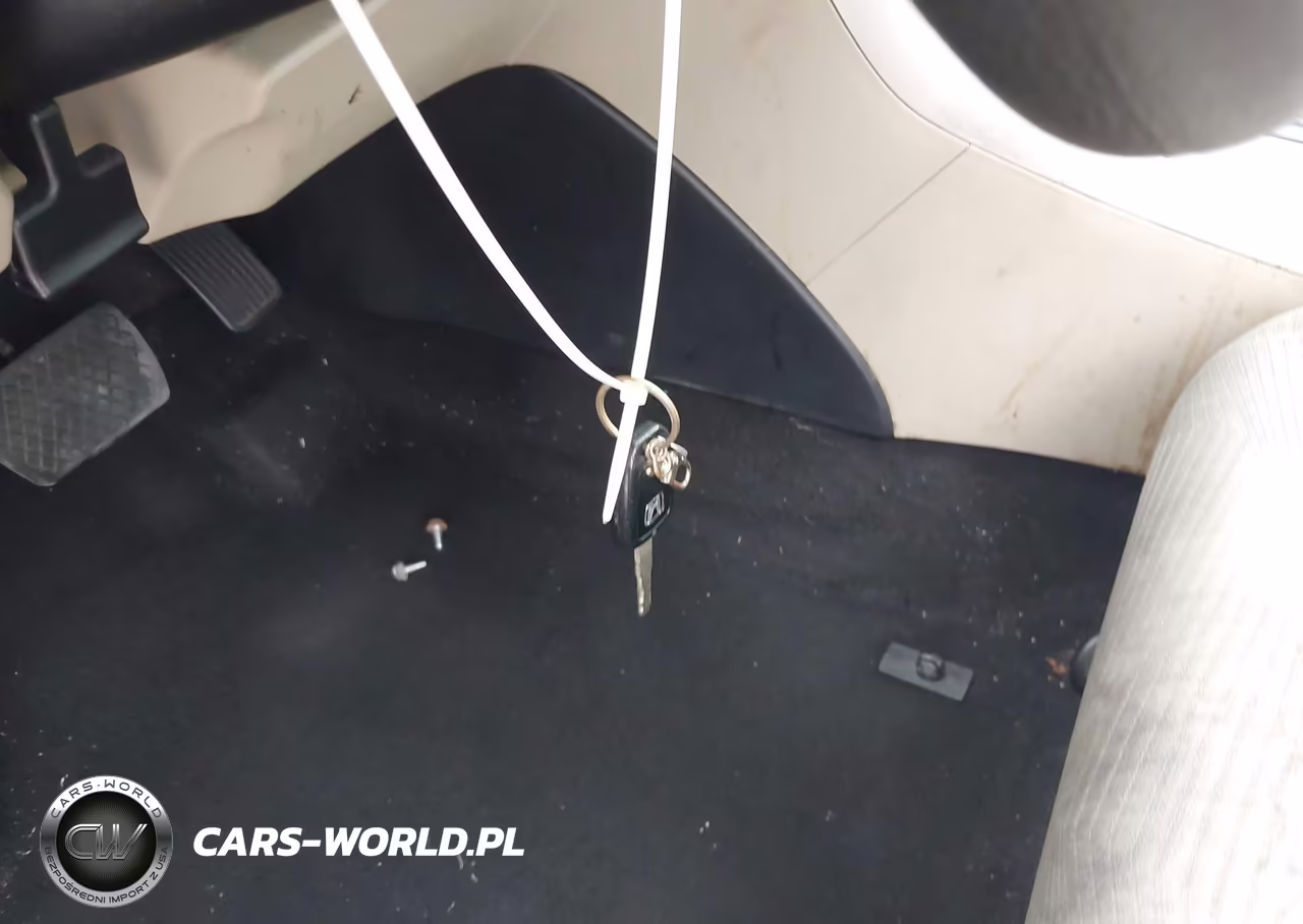 2017 Honda Accord Lx VIN:1HGCR2F35HA211587 - 11