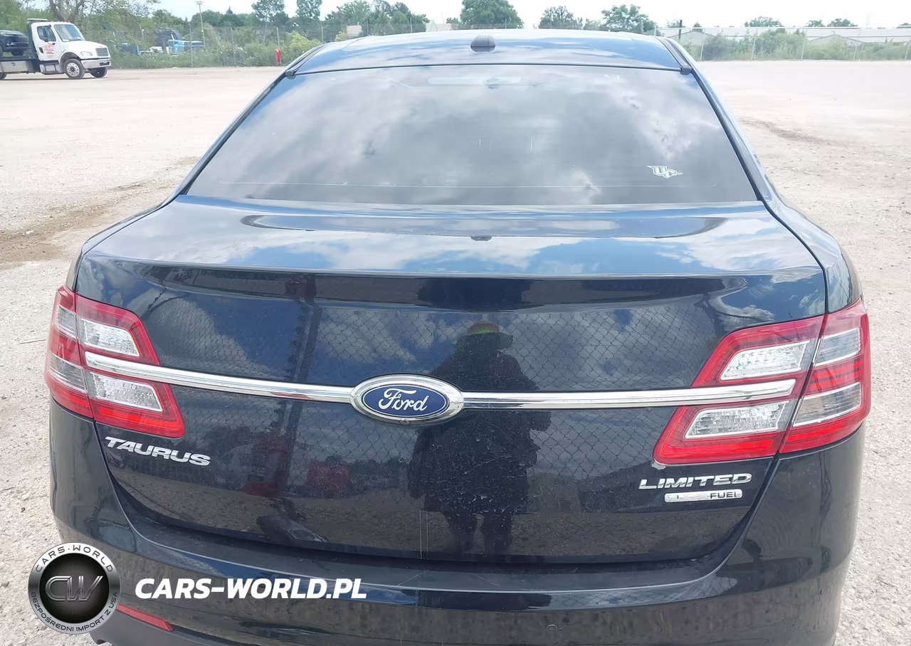 2016 Ford Taurus Limited VIN:1FAHP2F84GG125792 - 17