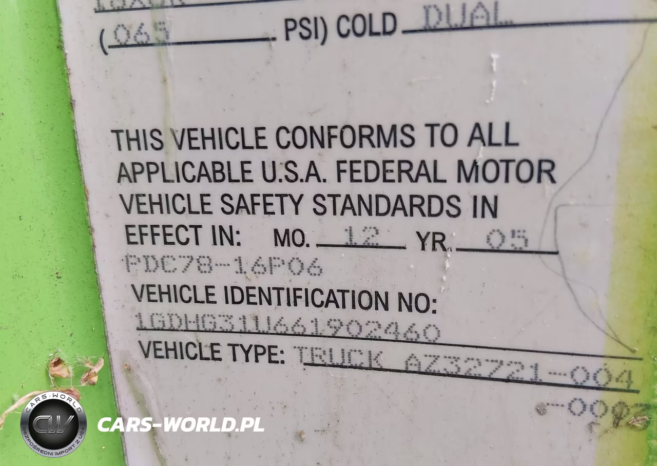 2006 GMC Savana Cutaway Work Van VIN:1GDHG31U661902460 - 8
