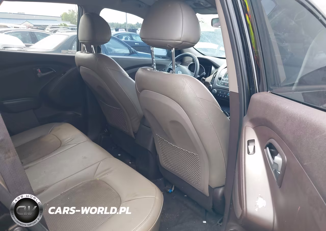 2015 Hyundai Tucson Gls VIN:KM8JTCAF4FU102284 - 8