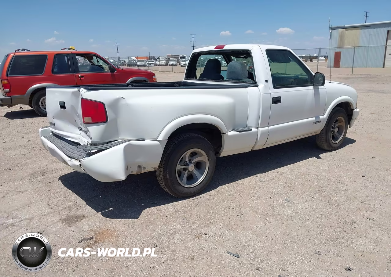 1998 Chevrolet S-10 Ls VIN:1GCCS1440W8124421 - 4
