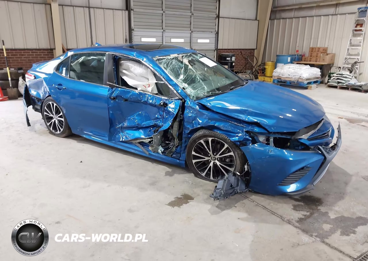 2020 Toyota Camry Se – zdjęcie 1 z 16