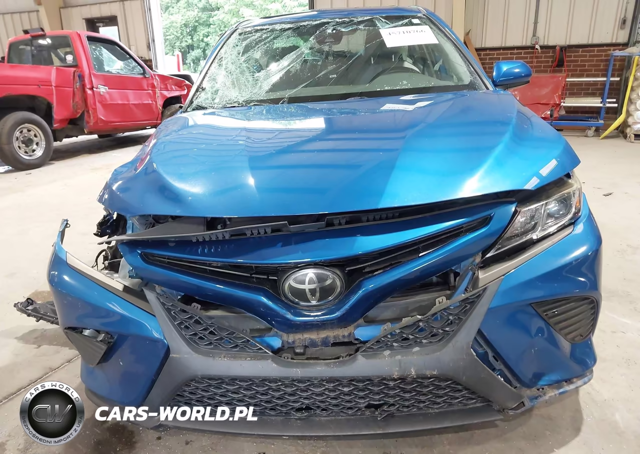 2020 Toyota Camry Se VIN:4T1G11AK1LU346486 - 6