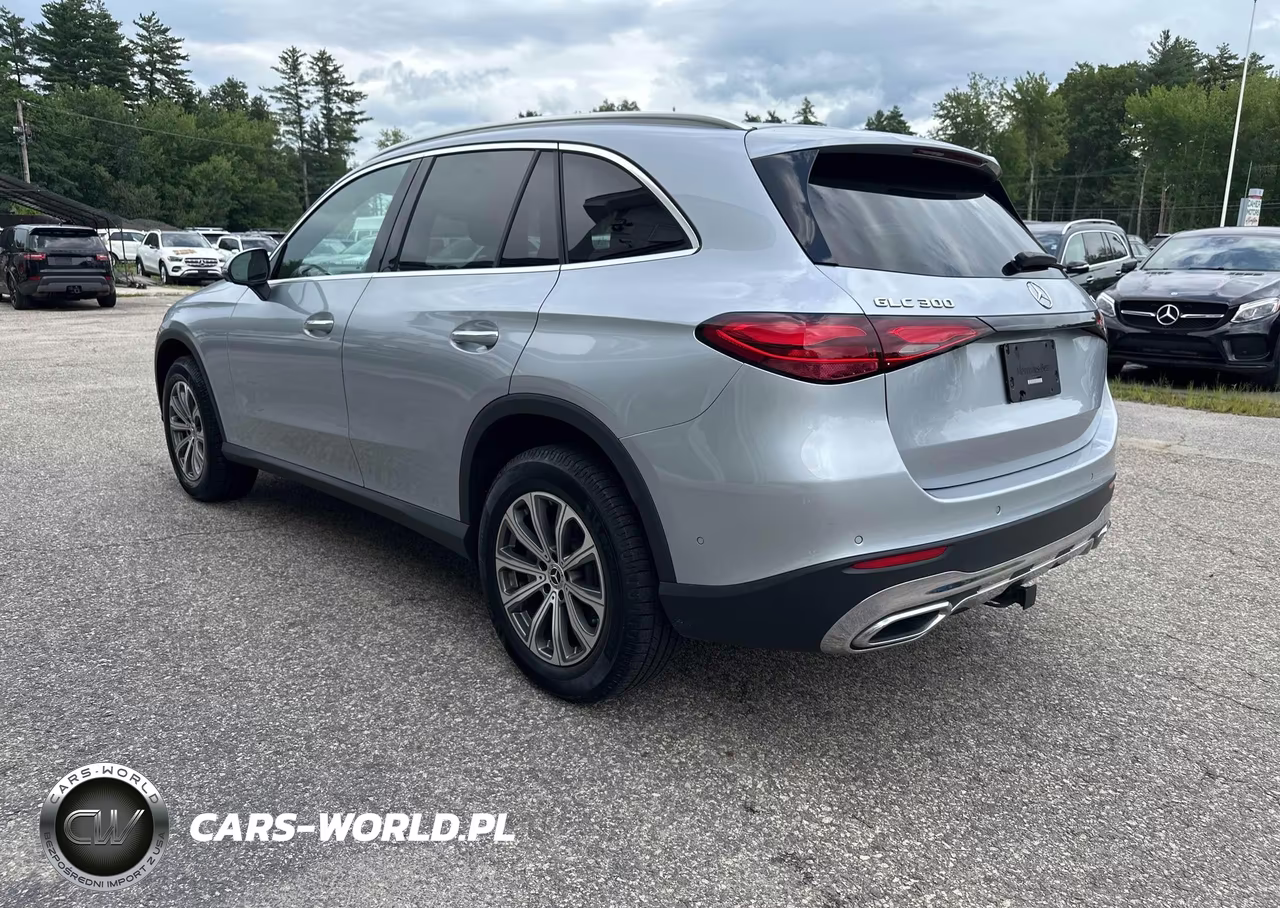 2023 Mercedes-Benz Glc 300 4Matic VIN:W1NKM4HB1PU020277 - 3