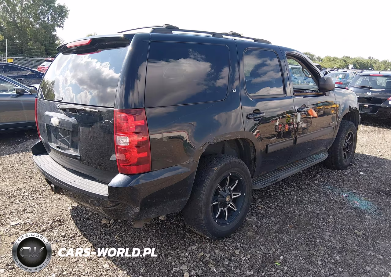 2010 Chevrolet Tahoe Lt VIN:1GNUKBE07AR198211 - 4