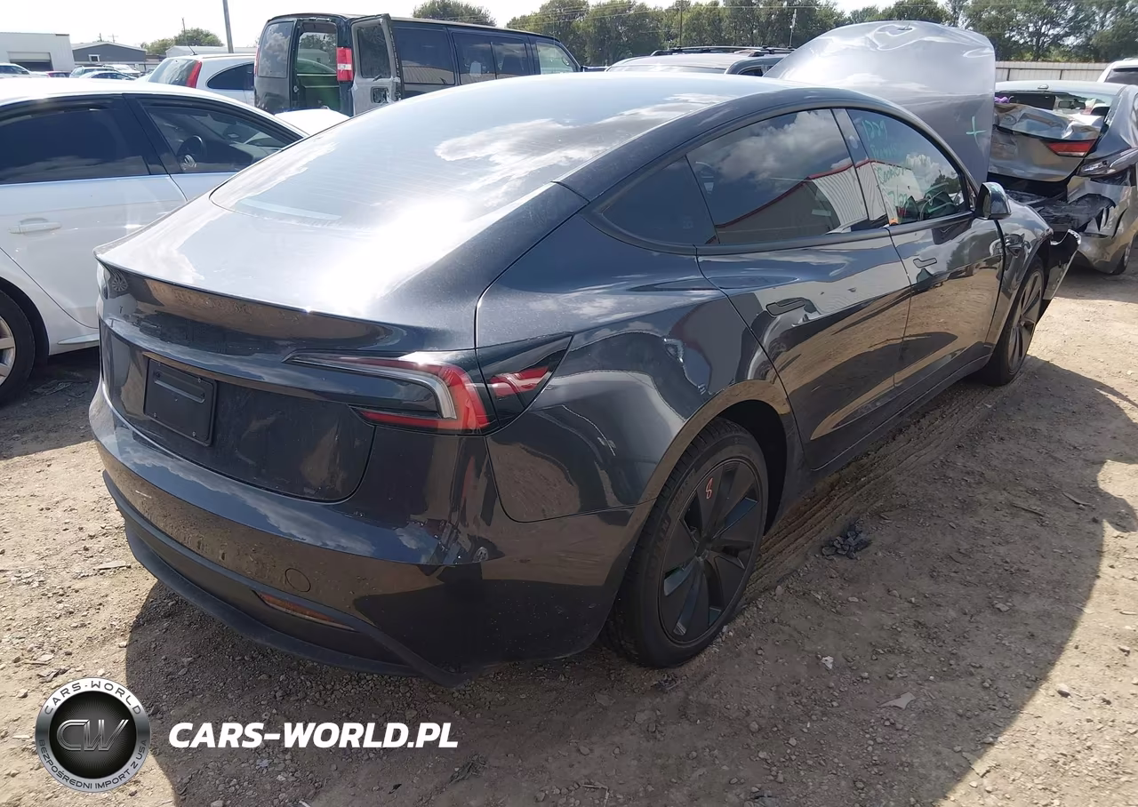 2026 Tesla Model 3 Premium Rear-Wheel Drive-Rear-Wheel Drive VIN:5YJ3E1EA8TF191016 - 4
