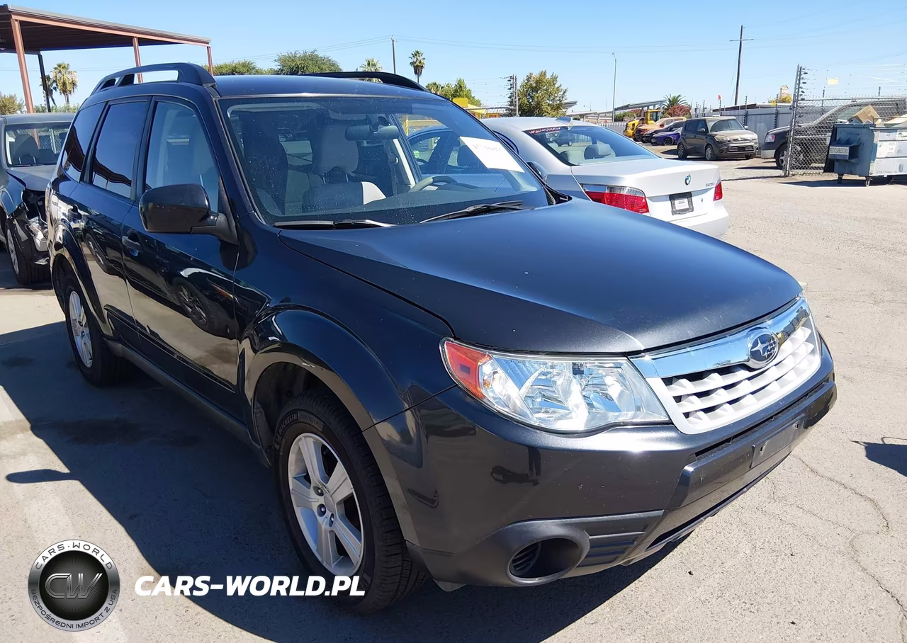 2013 Subaru Forester 2.5X VIN:JF2SHABC5DH438777 - 1