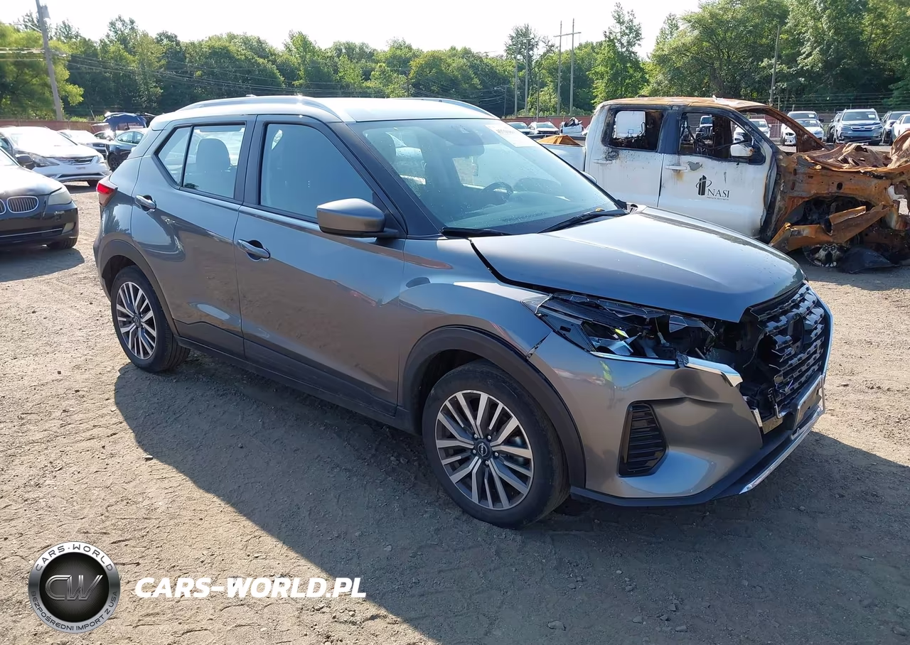 2024 Nissan Kicks Sv Xtronic Cvt