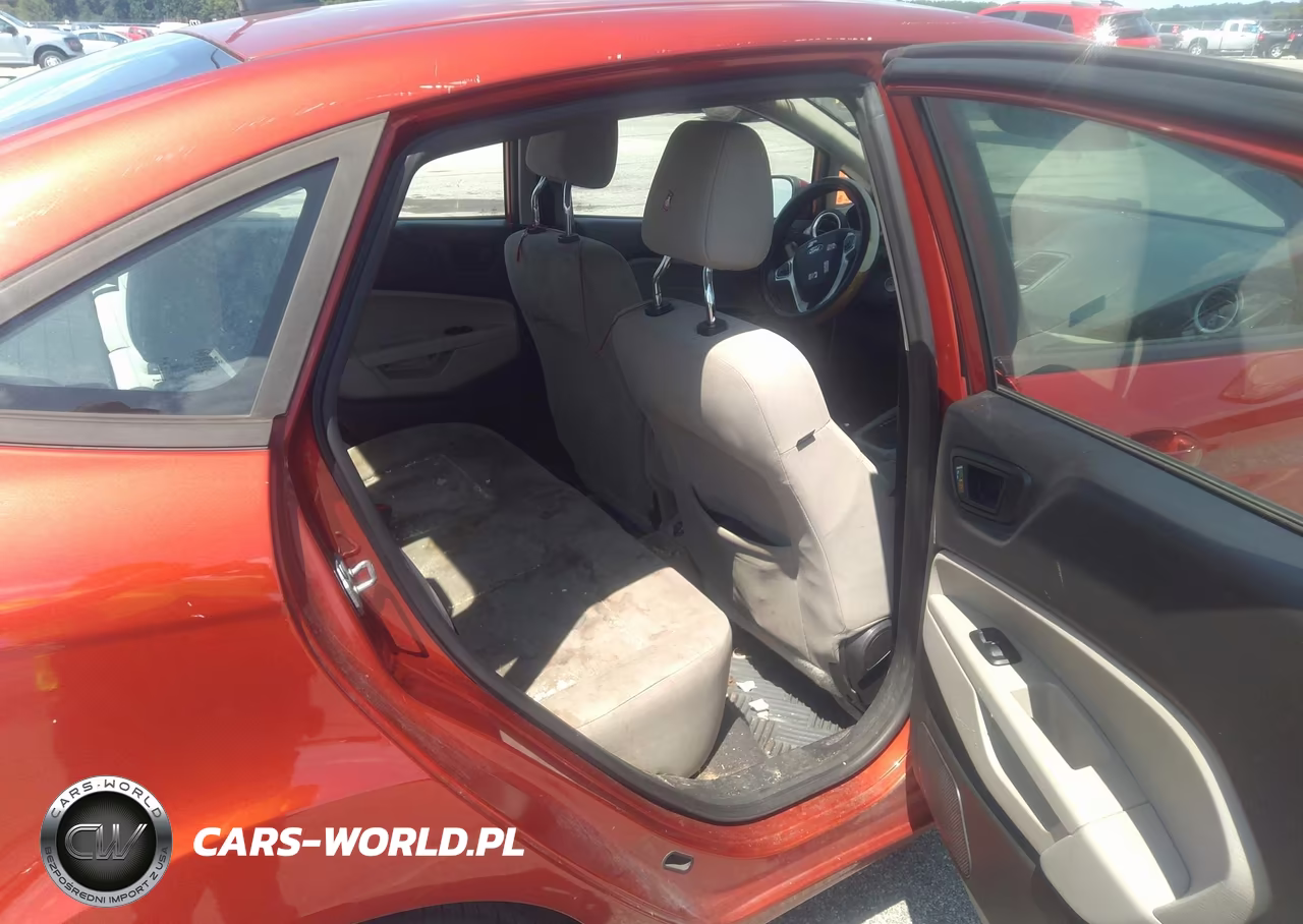 2018 Ford Fiesta Se VIN:3FADP4BJ3JM128988 - 8