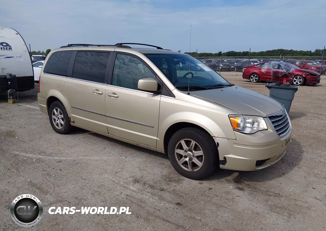 2010 Chrysler Town & Country Touring Plus VIN:2A4RR8DX8AR496198 - 1