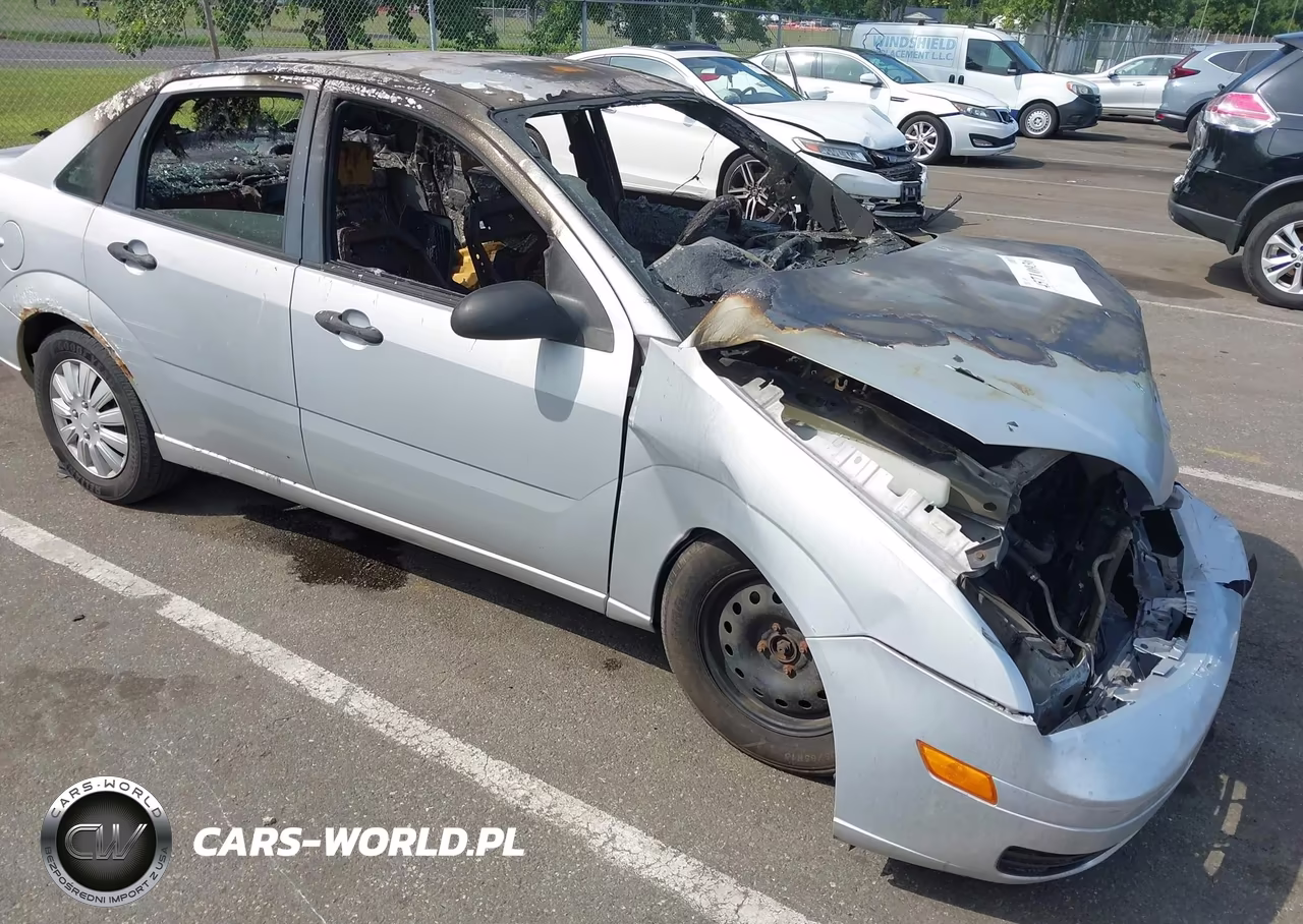 2005 Ford Focus Zx4 – zdjęcie 1 z 15