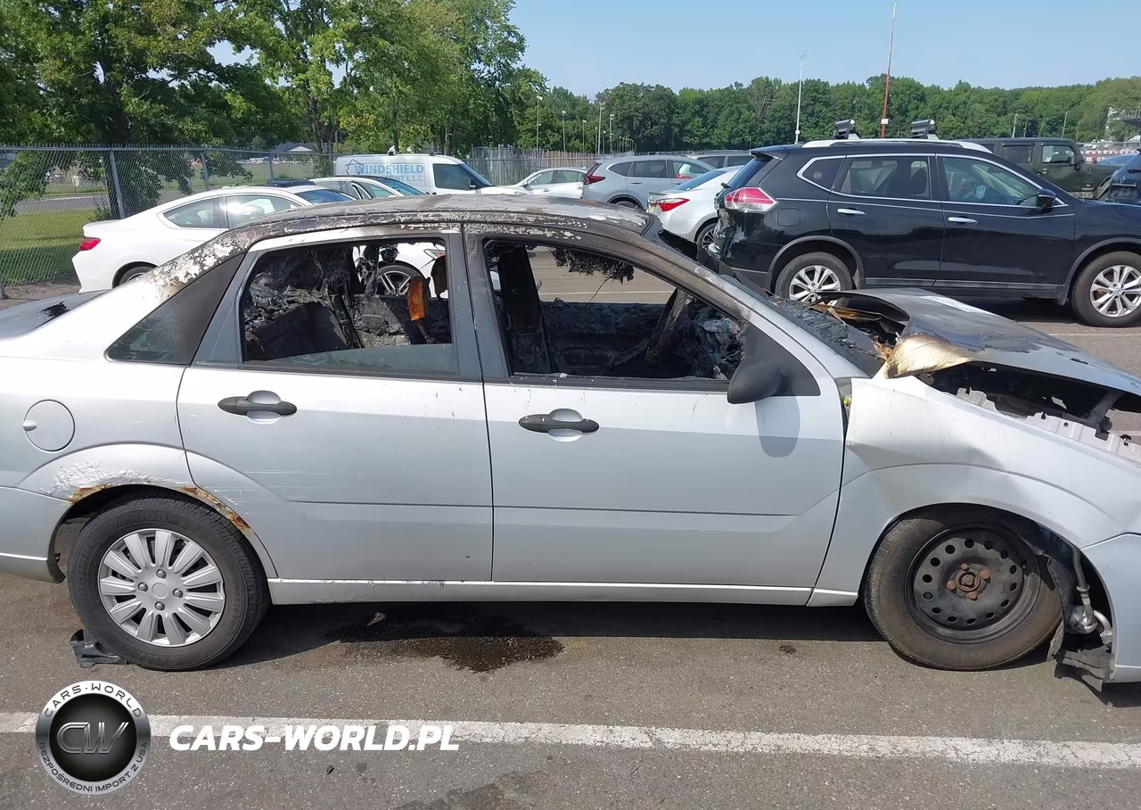 2005 Ford Focus Zx4 VIN:1FAFP34N55W232620 - 12