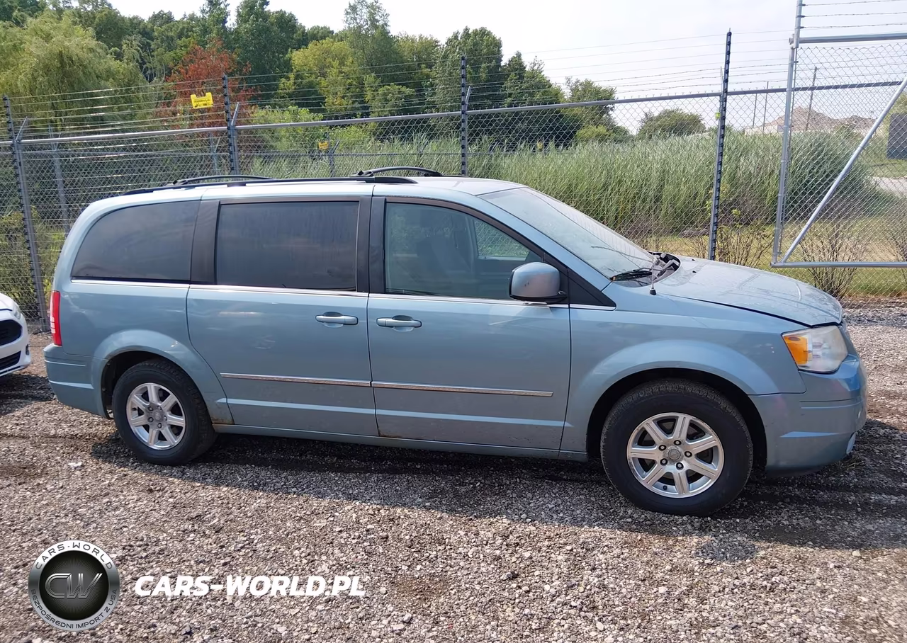 2009 Chrysler Town & Country Touring VIN:2A8HR54179R504081 - 13