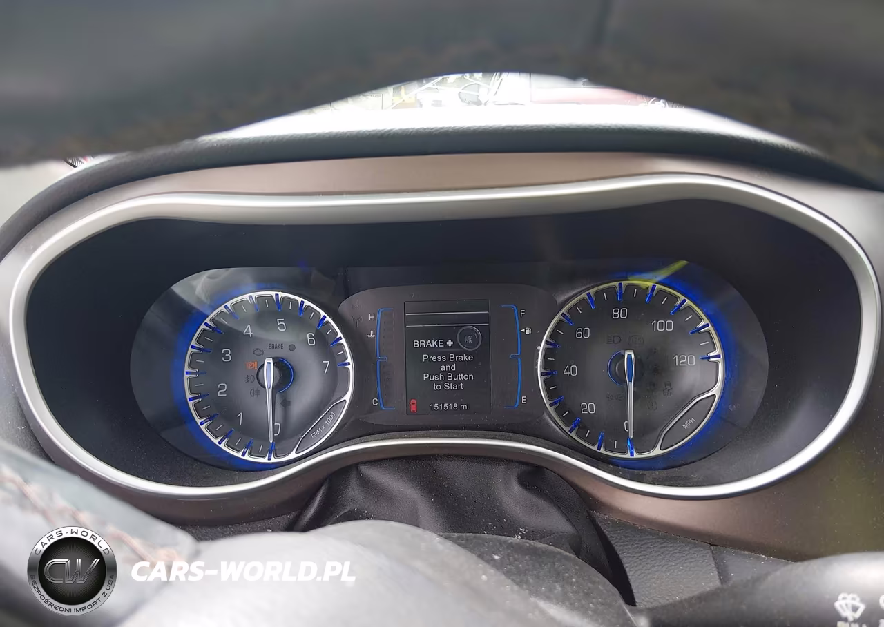 2017 Chrysler Pacifica Touring-L VIN:2C4RC1BG4HR569840 - 7