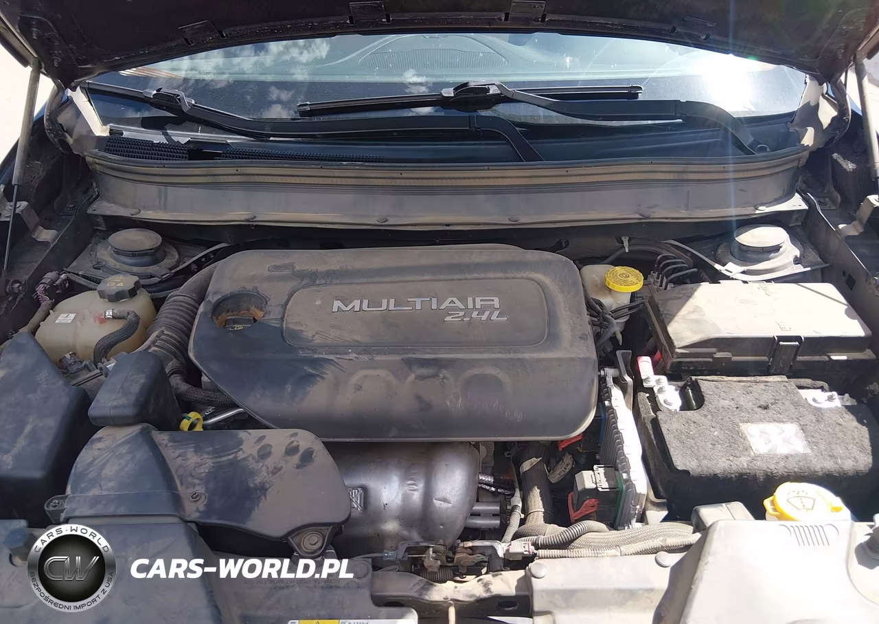 2016 Jeep Cherokee Sport VIN:1C4PJMAB5GW313894 - 10