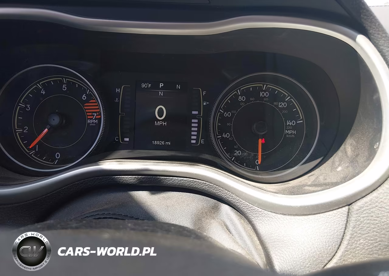 2016 Jeep Cherokee Sport VIN:1C4PJMAB5GW313894 - 7