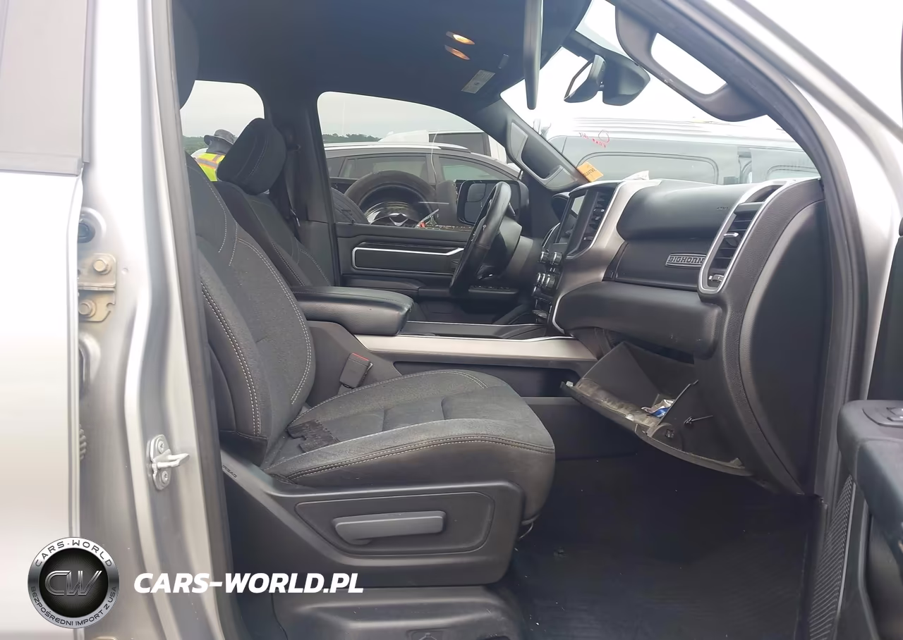 2019 Ram 1500 Big Horn VIN:1C6SRFFT1KN746151 - 5