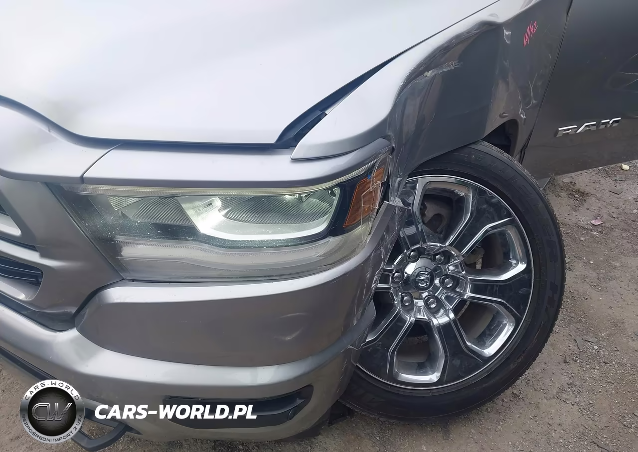2019 Ram 1500 Big Horn VIN:1C6SRFFT1KN746151 - 6