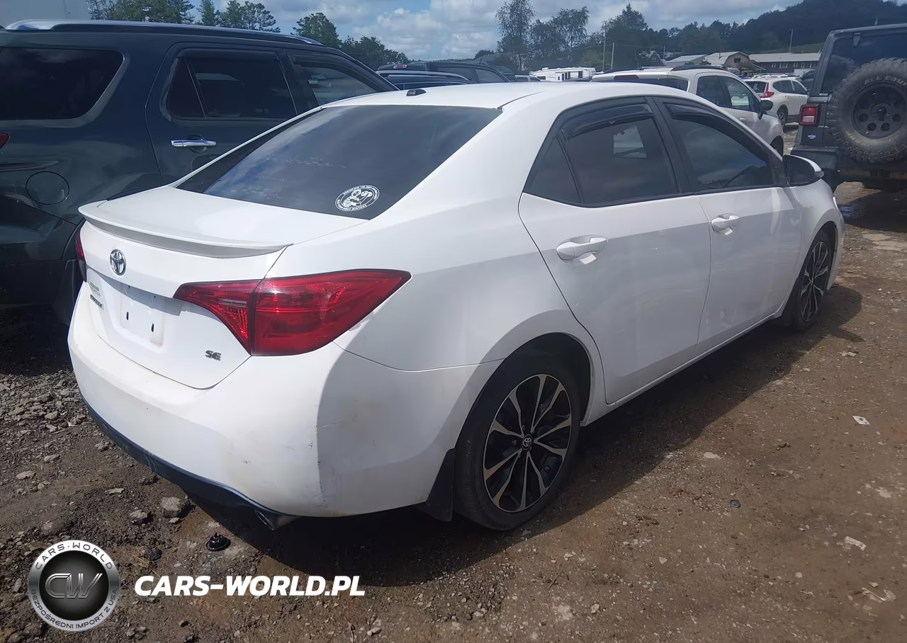2018 Toyota Corolla Se VIN:2T1BURHE2JC095380 - 4