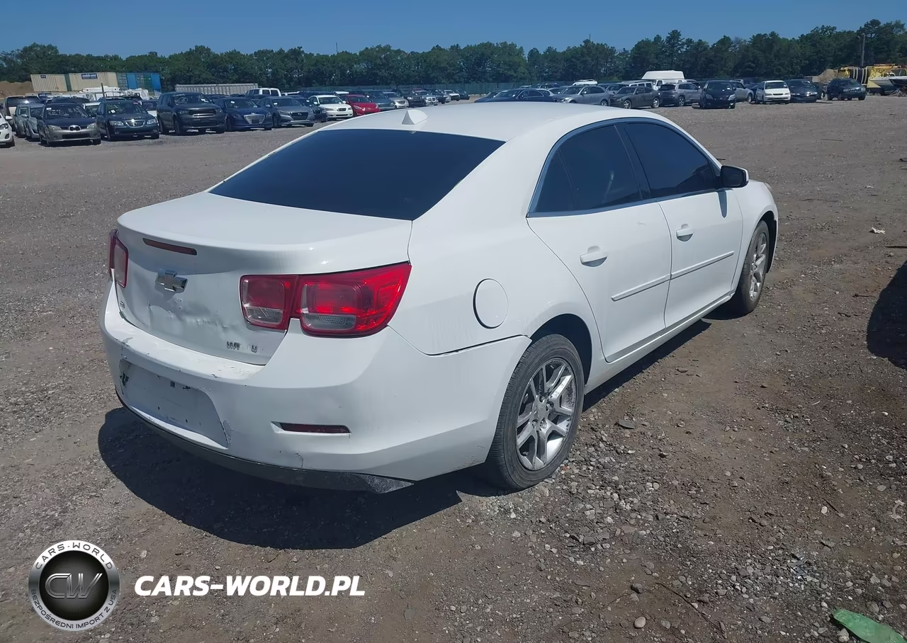 2014 Chevrolet Malibu 1Lt VIN:1G11C5SL9EF304778 - 4