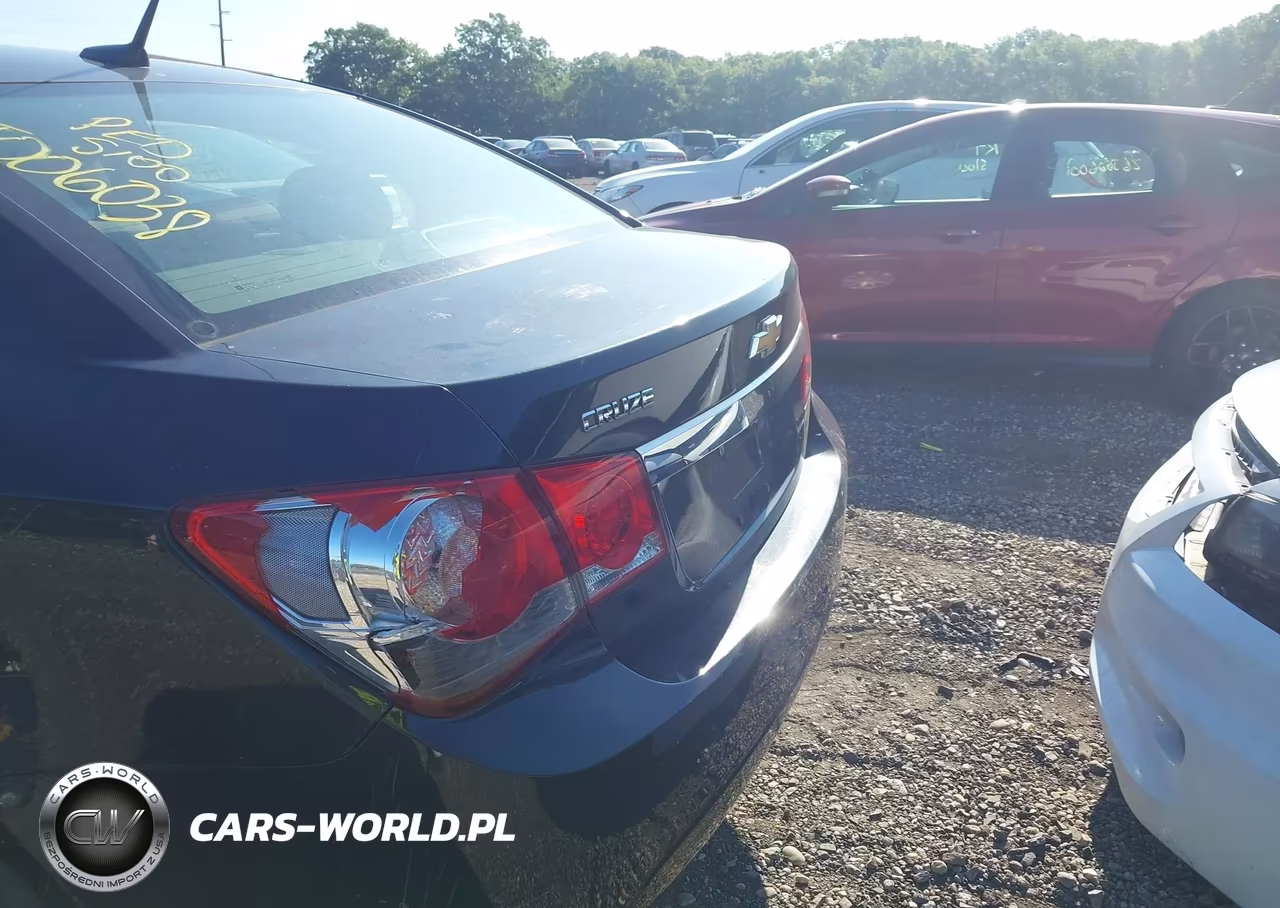 2011 Chevrolet Cruze Ls VIN:1G1PC5SH3B7219480 - 14