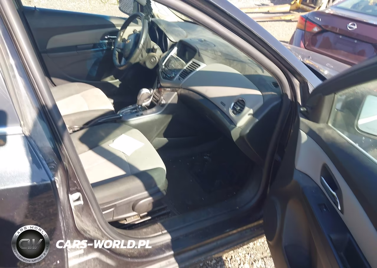 2011 Chevrolet Cruze Ls VIN:1G1PC5SH3B7219480 - 5