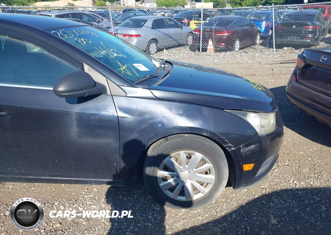 2011 Chevrolet Cruze Ls VIN:1G1PC5SH3B7219480 - 6
