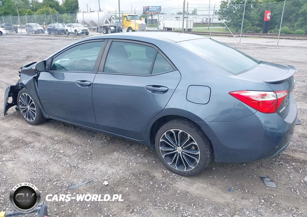 2015 Toyota Corolla S Plus VIN:2T1BURHE5FC301203 - 3