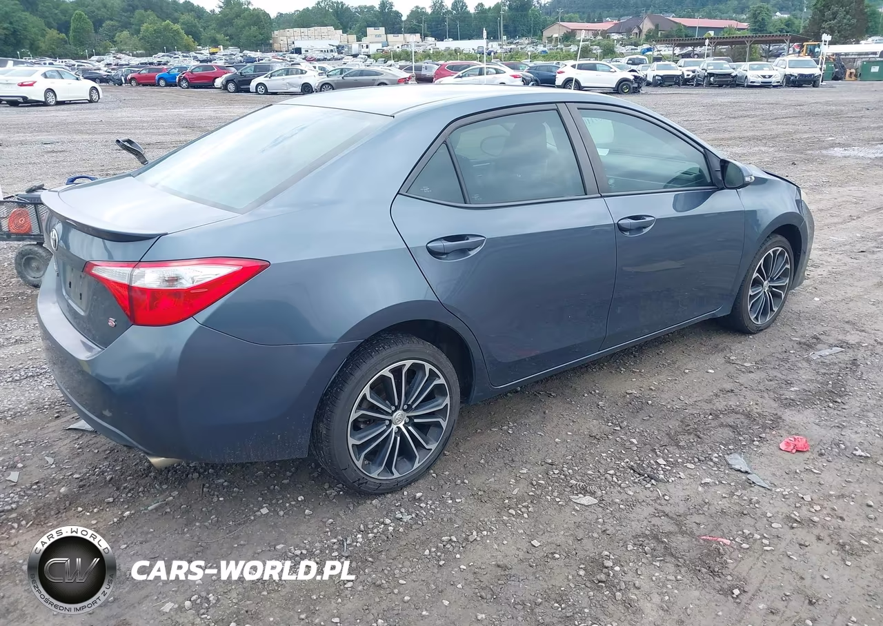 2015 Toyota Corolla S Plus VIN:2T1BURHE5FC301203 - 4