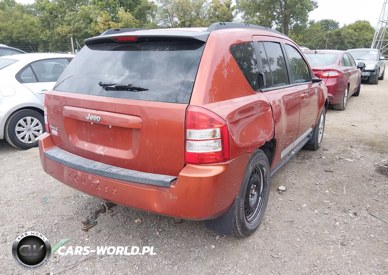 2010 Jeep Compass Sport-North VIN:1J4NF4FB0AD597742 - 4