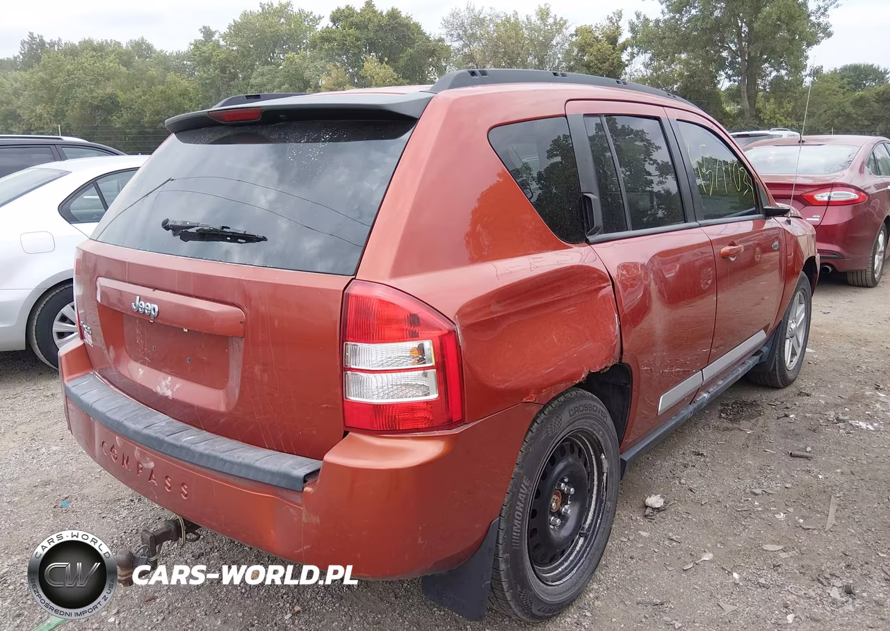 2010 Jeep Compass Sport-North VIN:1J4NF4FB0AD597742 - 6