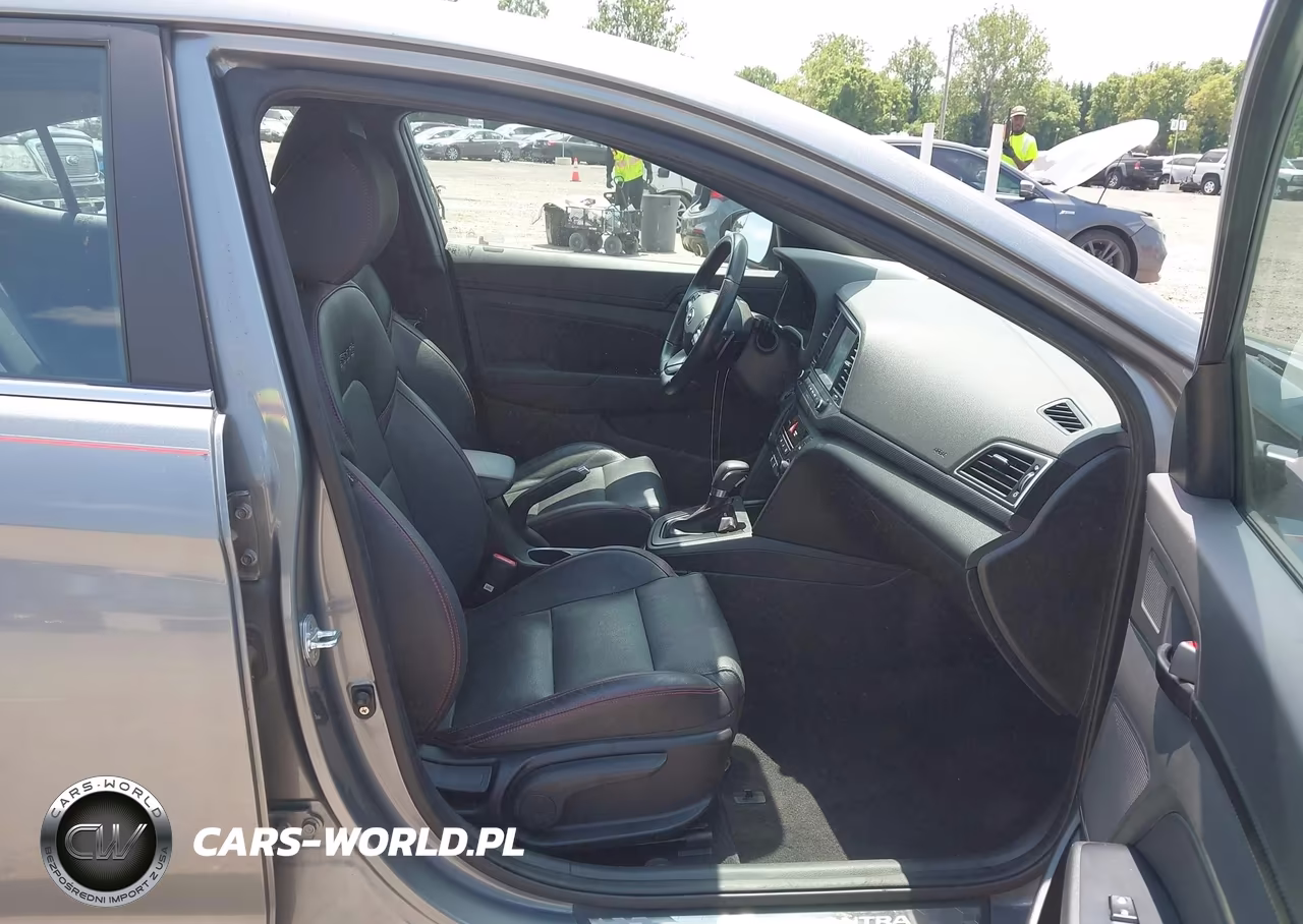 2017 Hyundai Elantra Sport VIN:KMHD04LB1HU364109 - 5