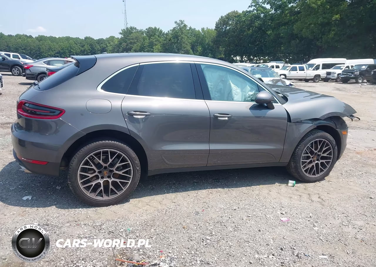 2018 Porsche Macan S VIN:WP1AB2A59JLB36114 - 13