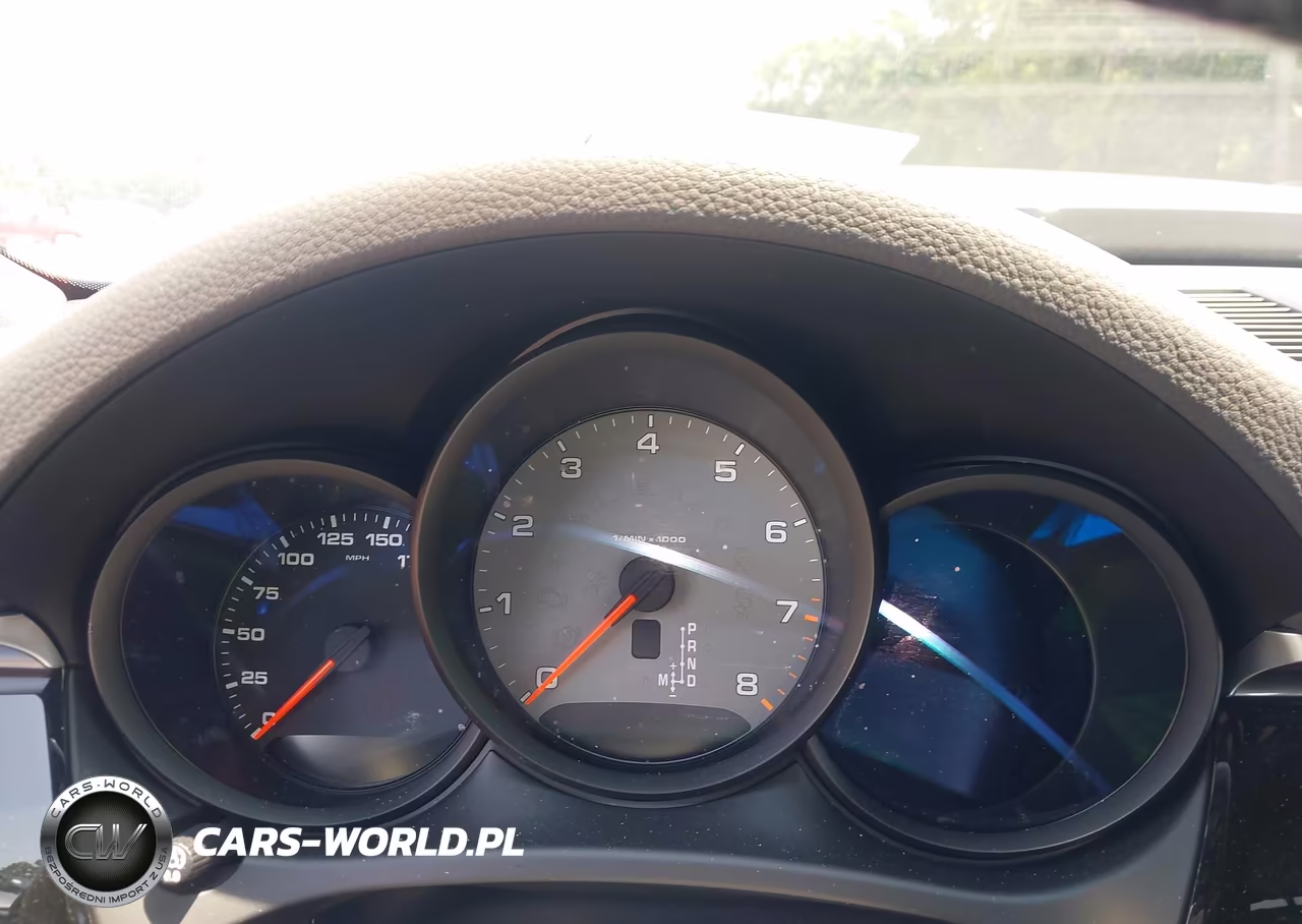 2018 Porsche Macan S VIN:WP1AB2A59JLB36114 - 7
