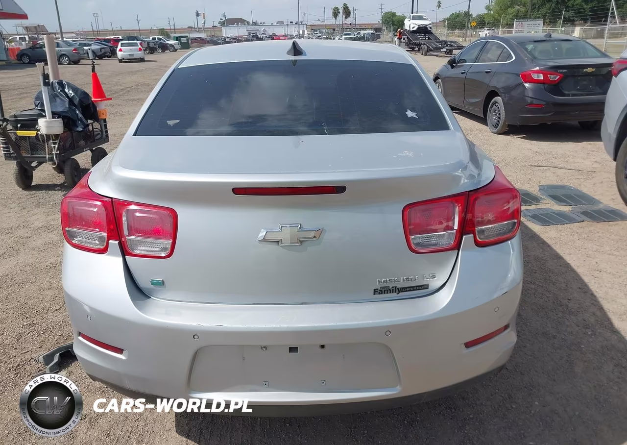 2015 Chevrolet Malibu Ls VIN:1G11B5SL2FF283941 - 17
