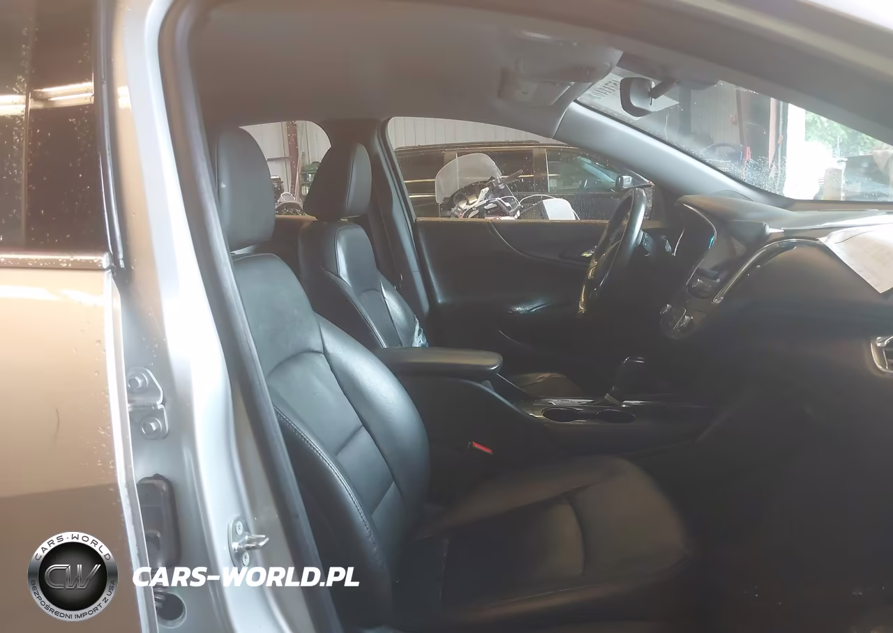 2018 Chevrolet Malibu Lt VIN:1G1ZD5ST4JF162995 - 5