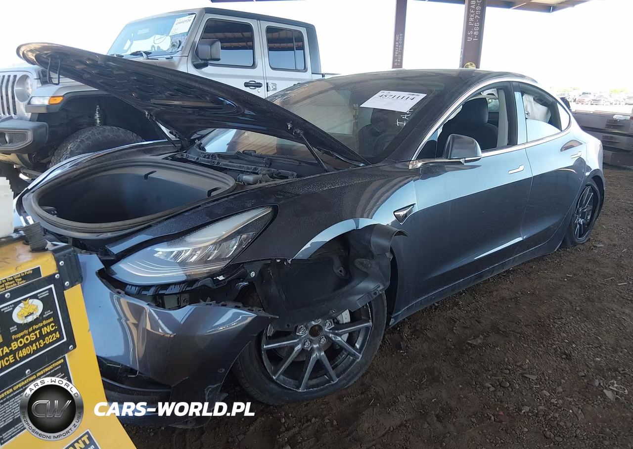 2020 Tesla Model 3 Standard Range Plus Rear-Wheel Drive-Standard Range Rear-Wheel Drive VIN:5YJ3E1EA6LF611551 - 2
