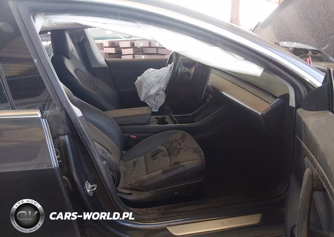 2020 Tesla Model 3 Standard Range Plus Rear-Wheel Drive-Standard Range Rear-Wheel Drive VIN:5YJ3E1EA6LF611551 - 5