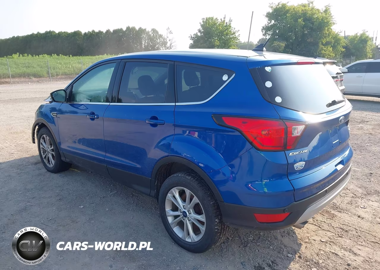 2019 Ford Escape Se VIN:1FMCU9GD5KUB43435 - 3