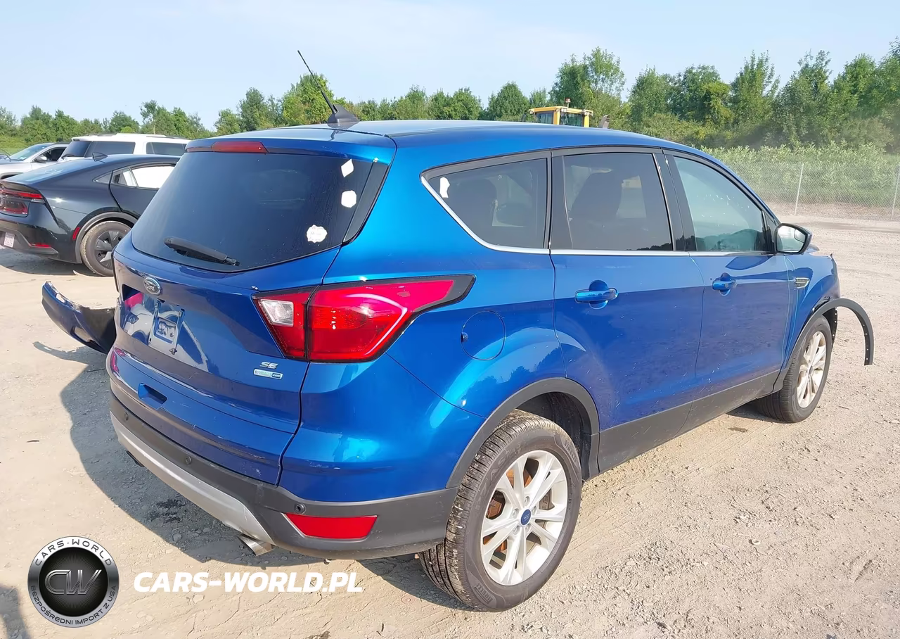 2019 Ford Escape Se VIN:1FMCU9GD5KUB43435 - 4