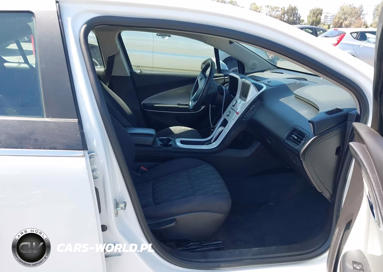 2013 Chevrolet Volt VIN:1G1RE6E42DU141425 - 5