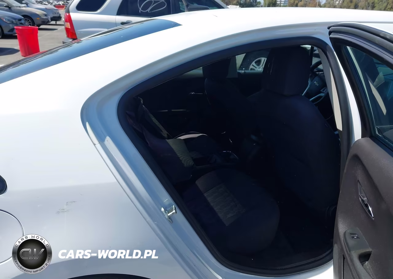 2013 Chevrolet Volt VIN:1G1RE6E42DU141425 - 8