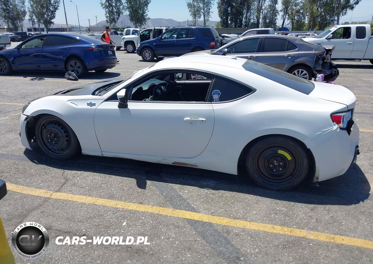 2013 Scion Fr-S VIN:JF1ZNAA1XD2710187 - 14