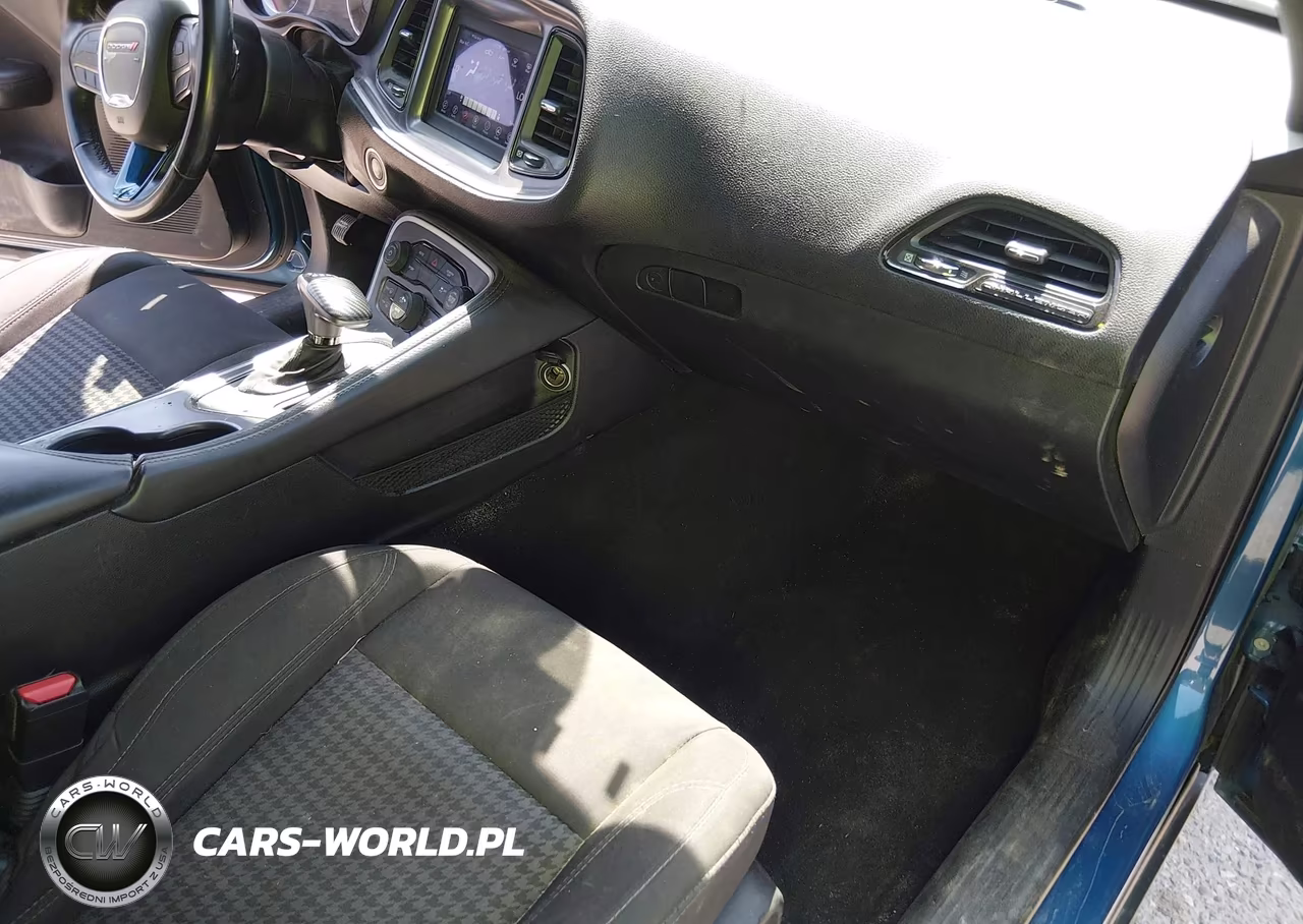 2020 Dodge Challenger Sxt Awd VIN:2C3CDZGG0LH174759 - 5