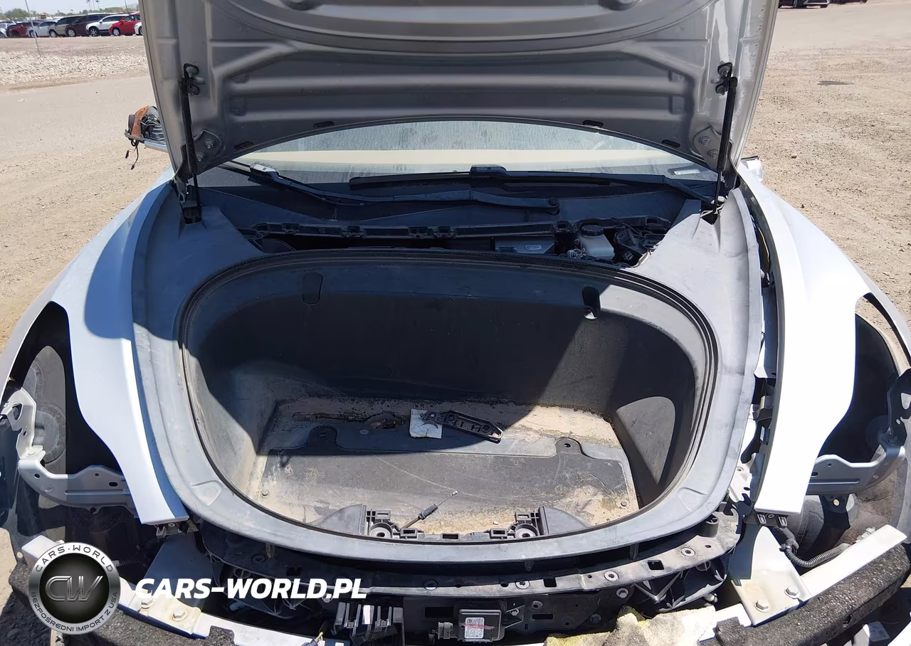 2018 Tesla Model 3 Long Range-Mid Range VIN:5YJ3E1EA2JF060709 - 10