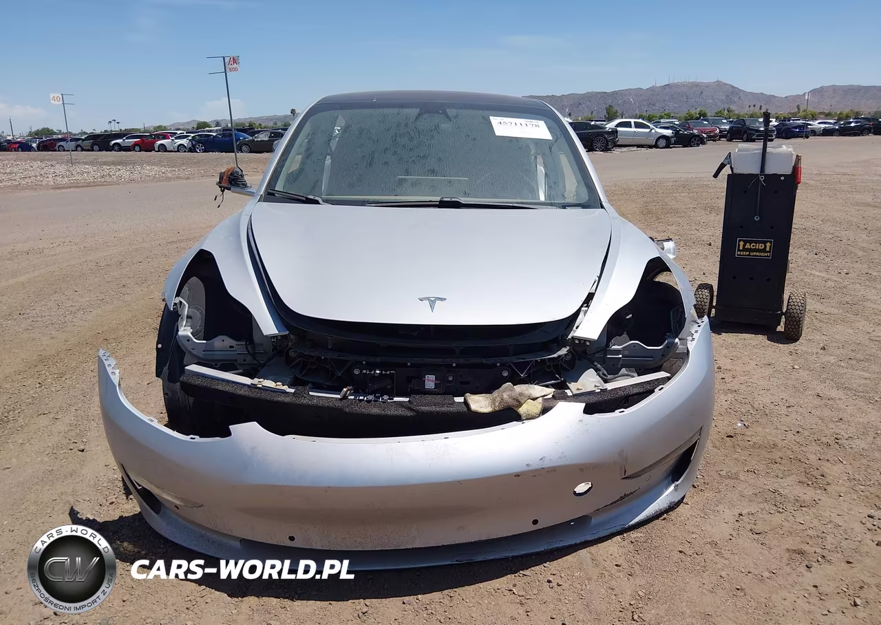 2018 Tesla Model 3 Long Range-Mid Range VIN:5YJ3E1EA2JF060709 - 12