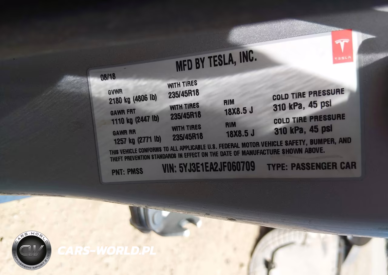 2018 Tesla Model 3 Long Range-Mid Range VIN:5YJ3E1EA2JF060709 - 9